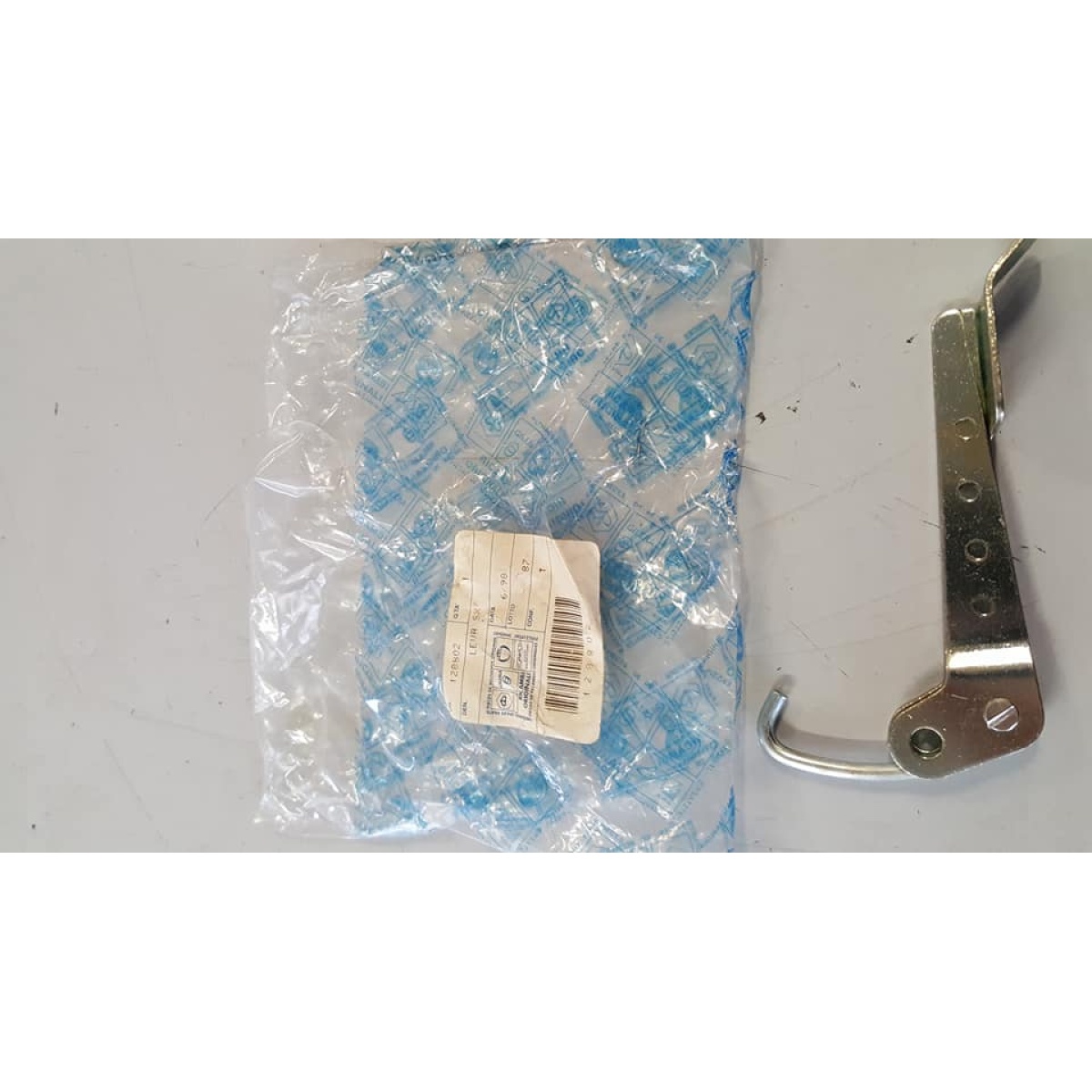 128802 GANCIO SPONDA ANT.SX (APE CAR-TM) - immagine 1