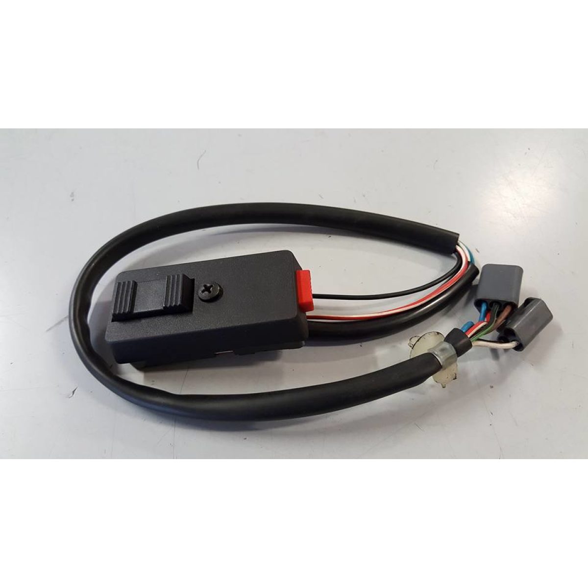 230268 INTERRUTTORE COMPLETO FRECCE+AVVIAMENTO (APE 50 fino al 1992) - immagine 1