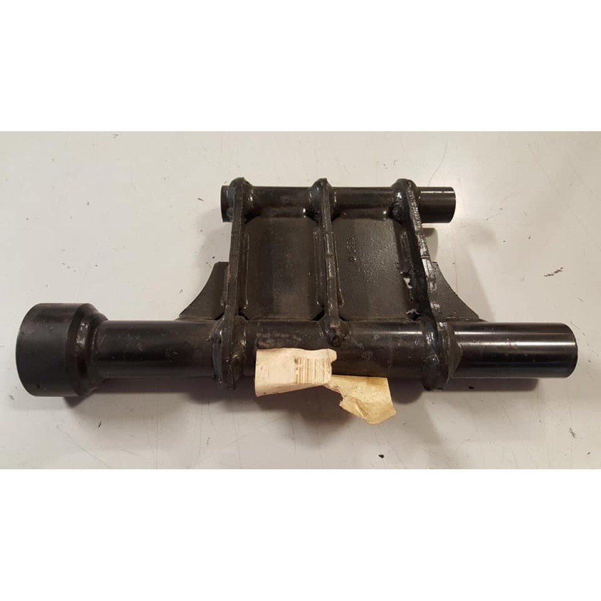 599752 SUPPORTO MOTORE (BEVERLY 400-500) - immagine 1