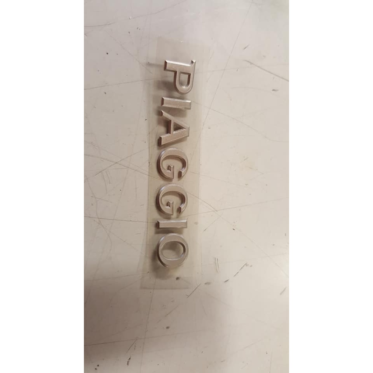 624726 SCRITTA "PIAGGIO" (CARNABY) - immagine 1
