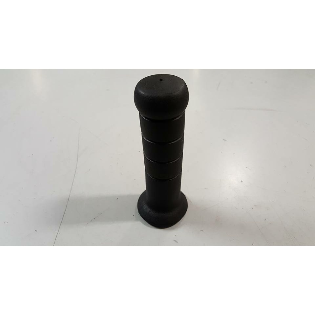 229741 MANOPOLA DX (GRILLO-SI-ZIP-QUARTZ) - immagine 1