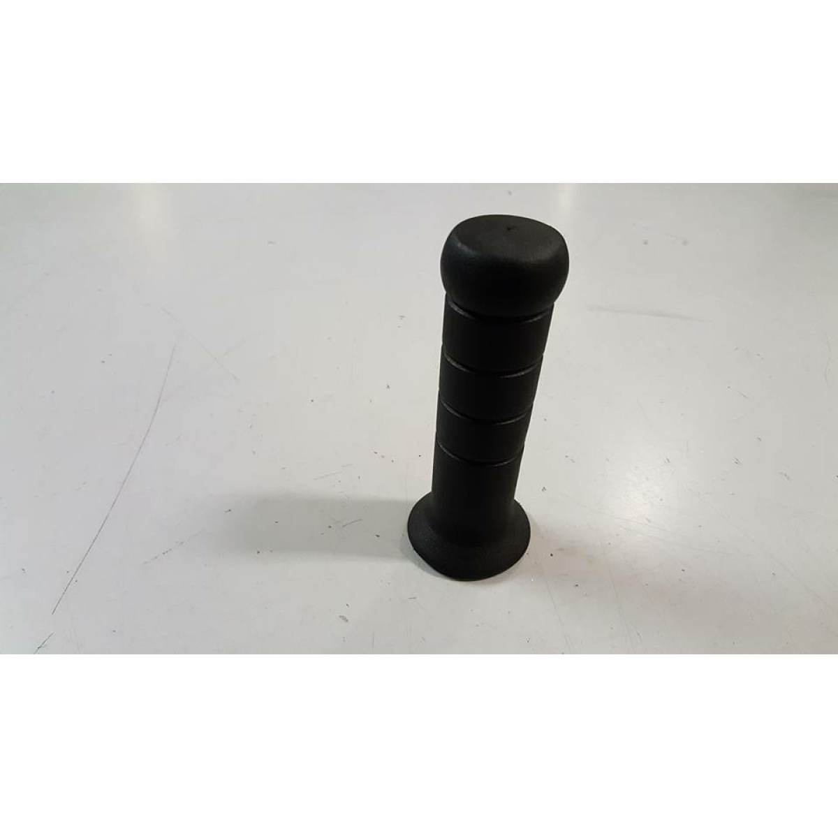 229745 MANOPOLA SX (GRILLO-SI-ZIP-QUARTZ) - immagine 1