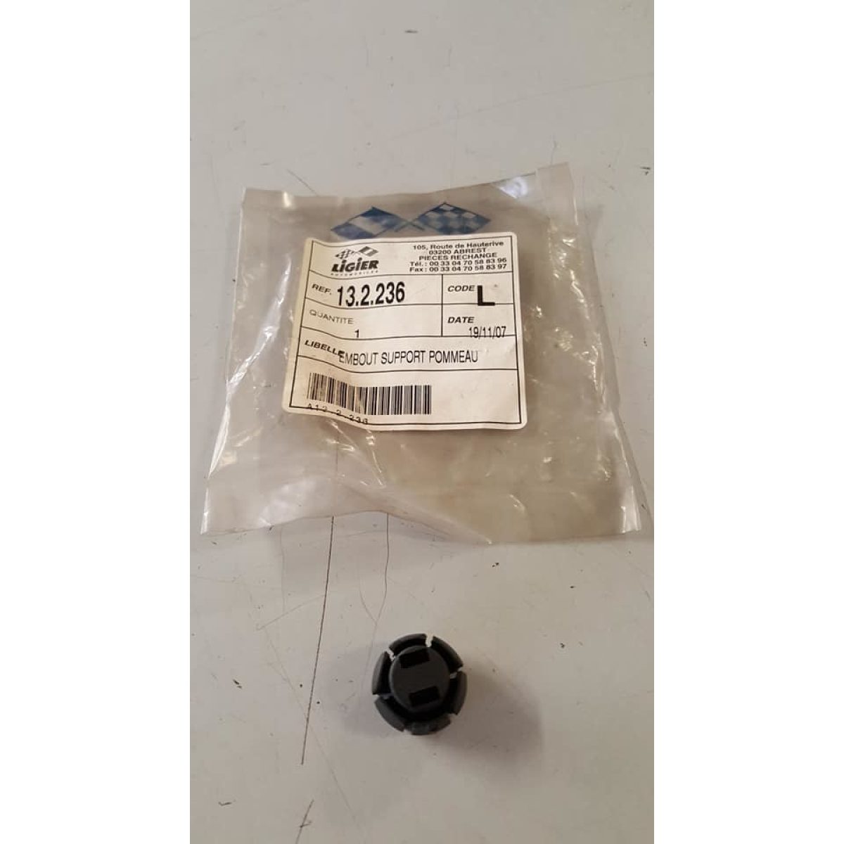 132236 SUPPORTINO INTERNO POMELLO CAMBIO (LIGIER X-TOO) - immagine 1