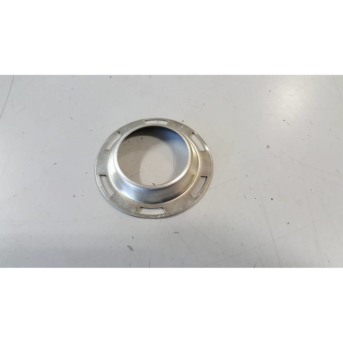 150508 RACCOGLITORE OLIO FRIZIONE (VESPA 50) - immagine 1