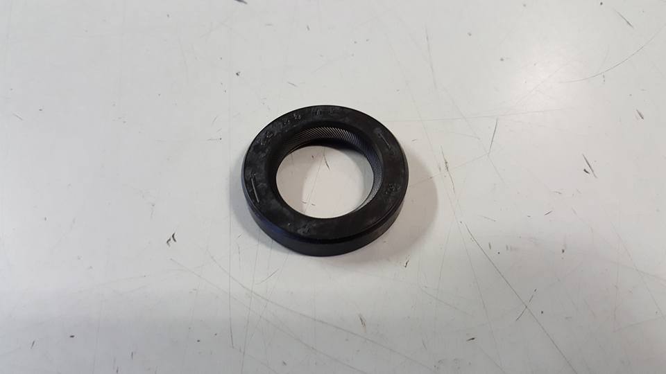 224795 224795 PARAOLIO LATO VOLANO (VESPA AUTOMATICA) - immagine 1