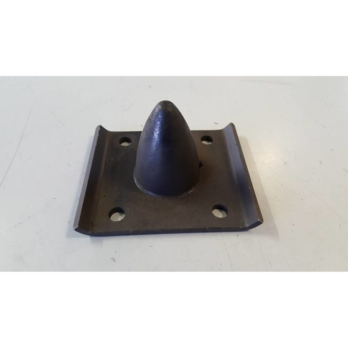 4834187518000 TAMPONE SOSP. POST. (PORTER VAN) - immagine 1
