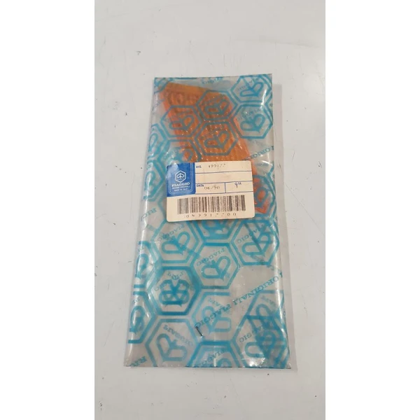 499177 VETRO FRECCIA ANT. DX (SCATTO)