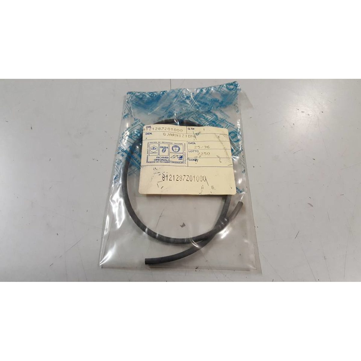 8121287Z01000 GUARNIZIONE FAN. RETRONEBBIA (PORTER) - immagine 1