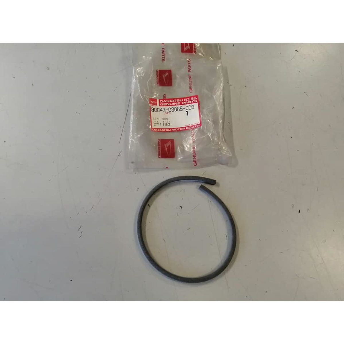 9004303065000 O.R. COPERCHIO CINGHIA DISTR. (PORTER) - immagine 1