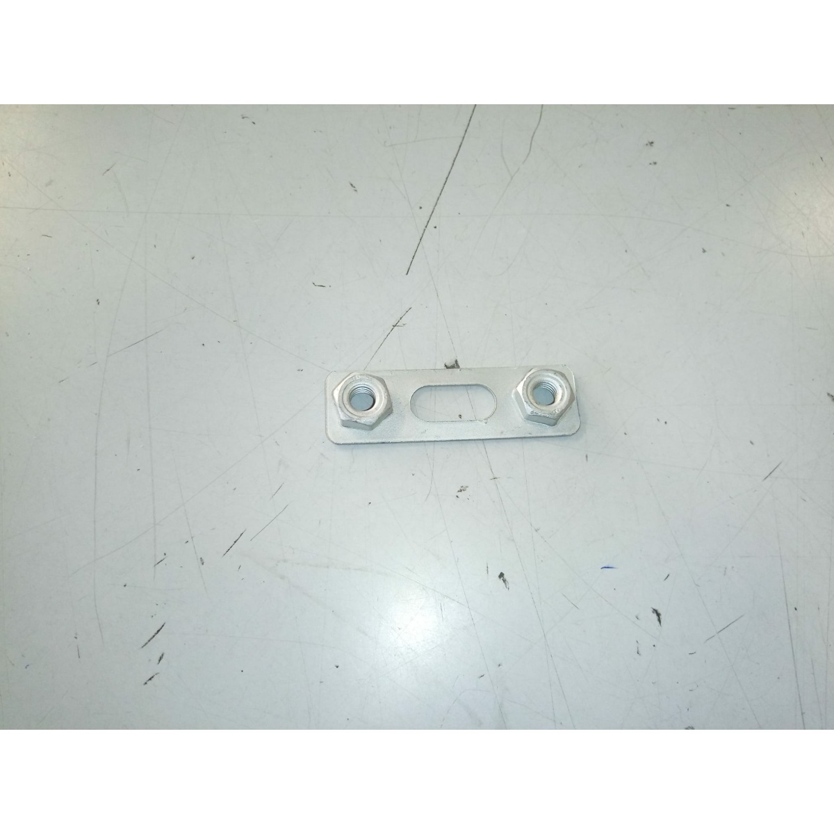 GU32441210 PIASTRINA (BREVA 750) - immagine 1