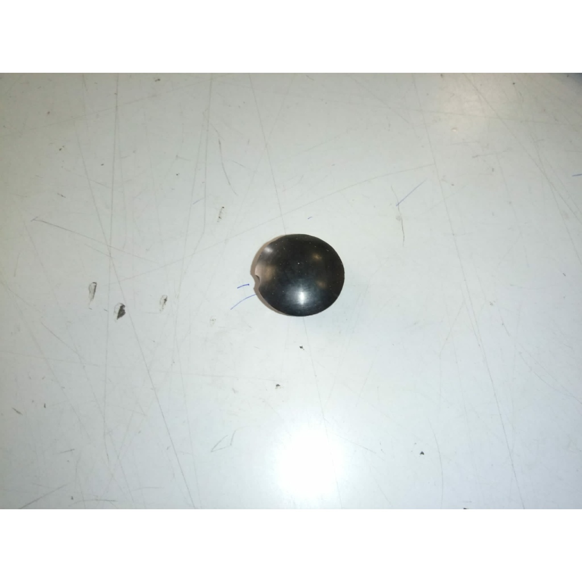 GU93180111 TAPPO PERNO RUOTA ANT. (V7-BELLAGIO) - immagine 1
