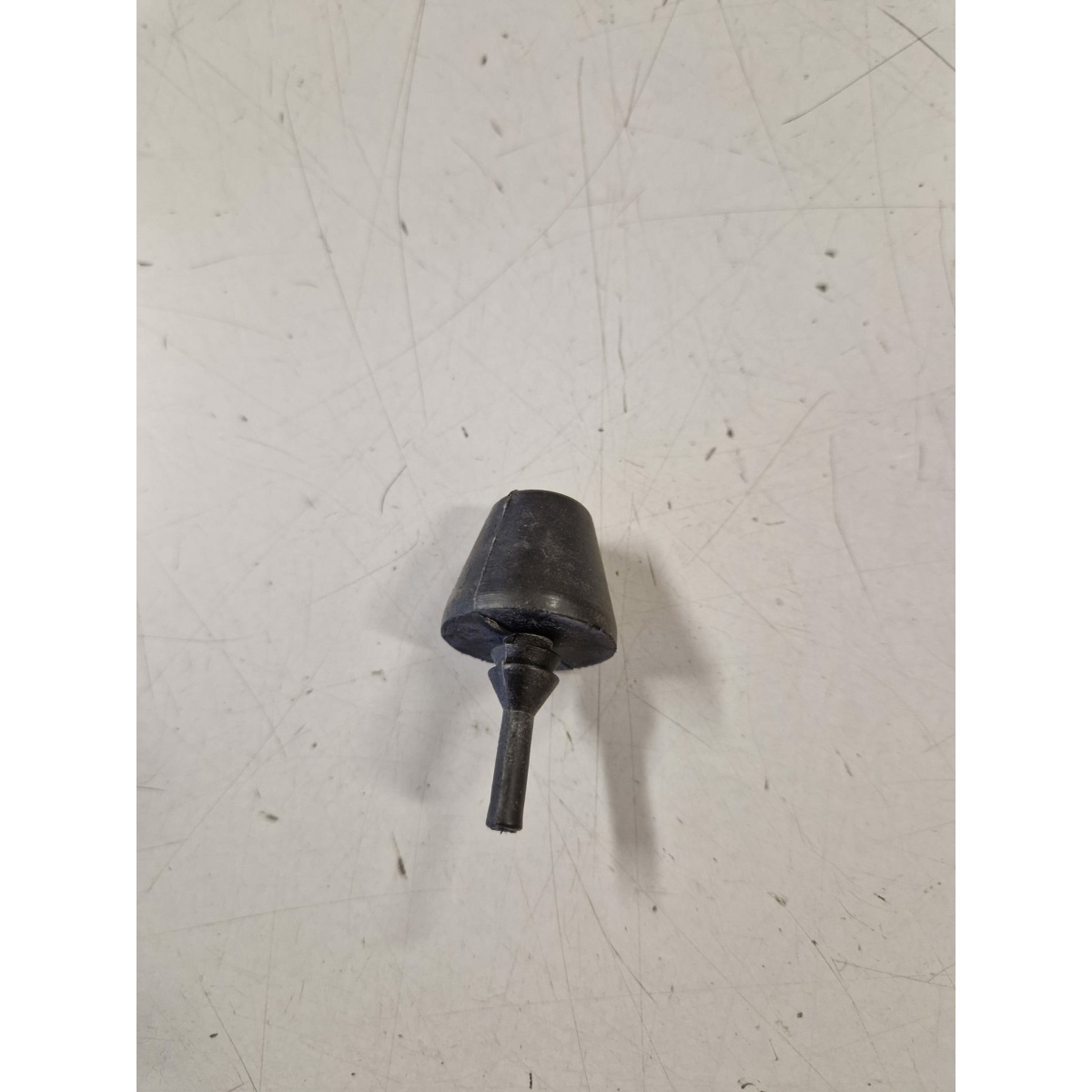 106853 TAMPONE PORTELLO LATERALE (APE-QUARGO) - immagine 1