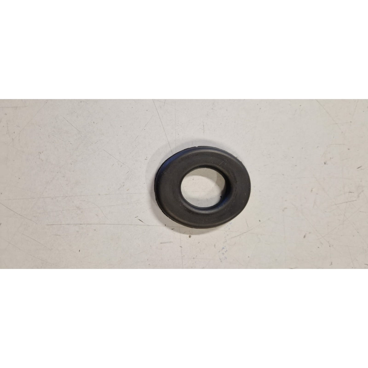 102586 GUARNIZIONE SERBATOIO OLIO (VESPA PX) - immagine 1