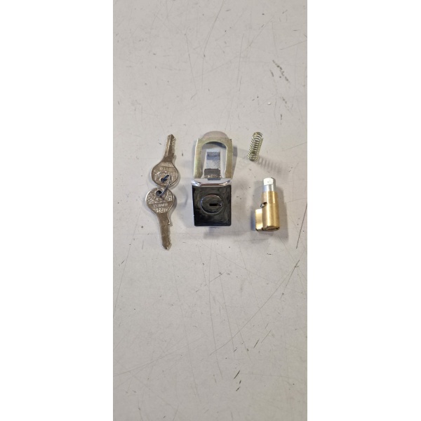 139188 KIT SERRATURE (VESPA 125 ET3-PX E)