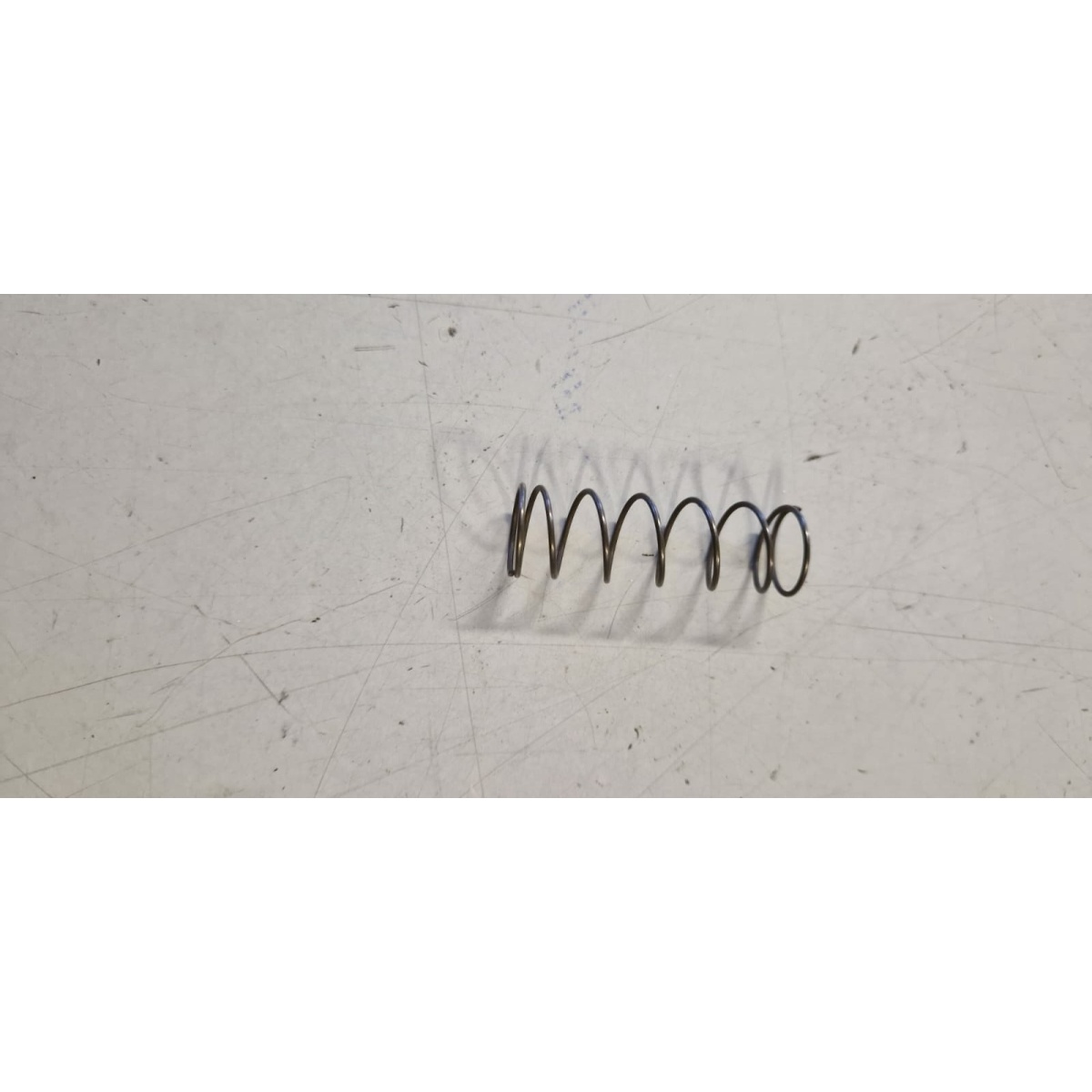 152074 MOLLA VALVOLA CARBURATORE (VESPA 125 ET3) - immagine 1