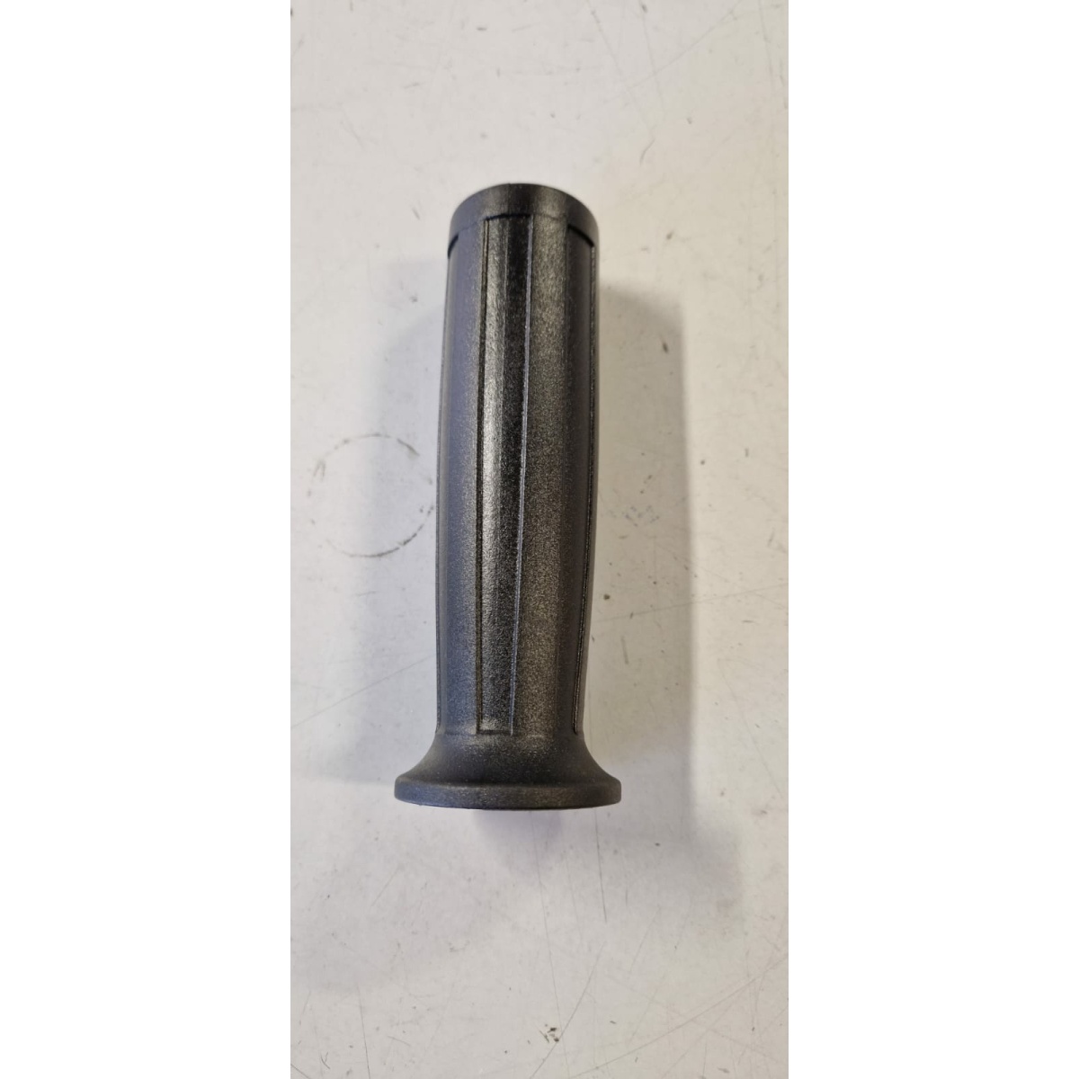 228541 MANOPOLA (COSA 1) - immagine 1
