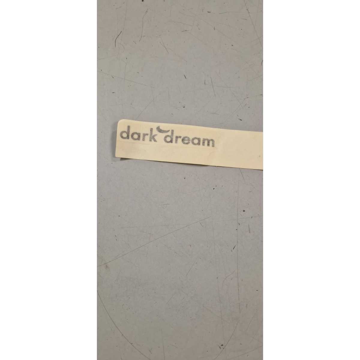 5741270040 TARGHETTA DARK DREAM (RUNNER) - immagine 1