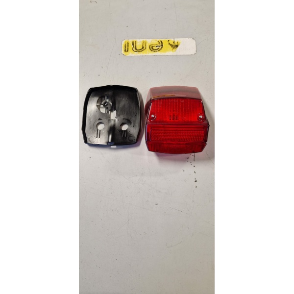 FANALINO POSTERIORE VESPA ET3